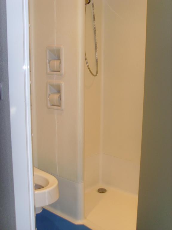 ibis budget L'Isle Adam Ruang foto