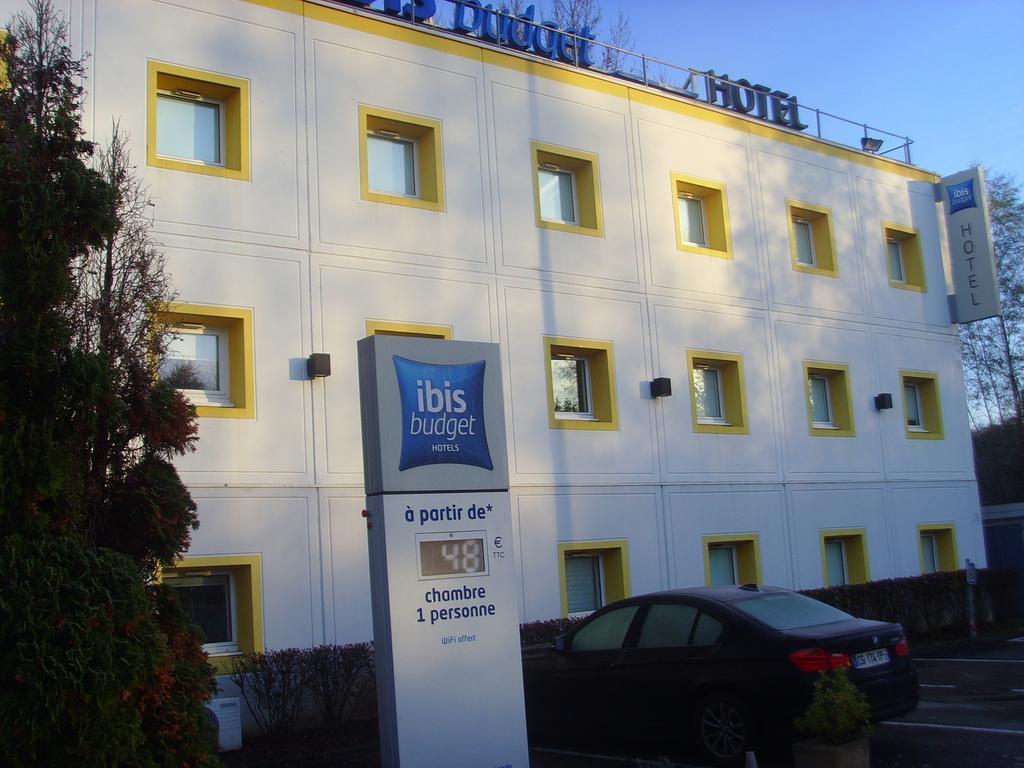 ibis budget L'Isle Adam Bagian luar foto