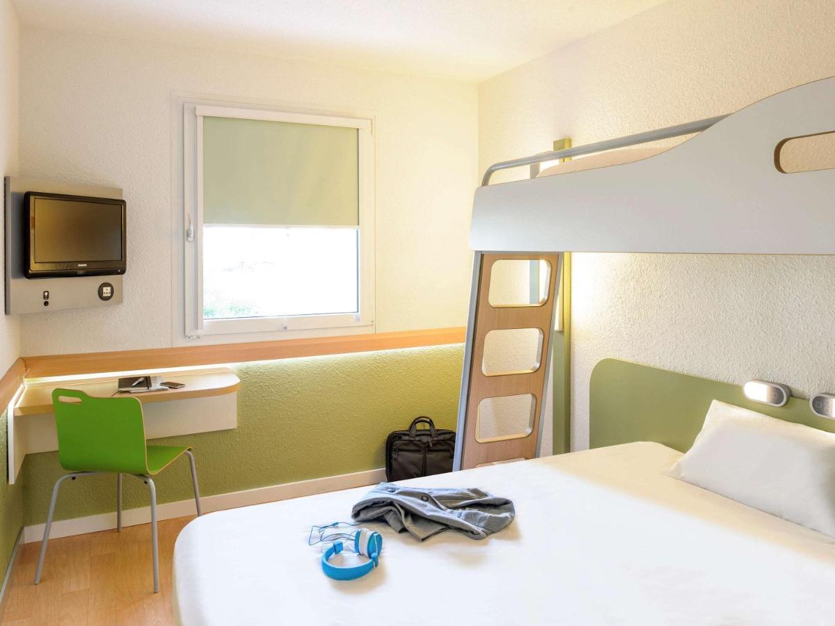 ibis budget L'Isle Adam Bagian luar foto