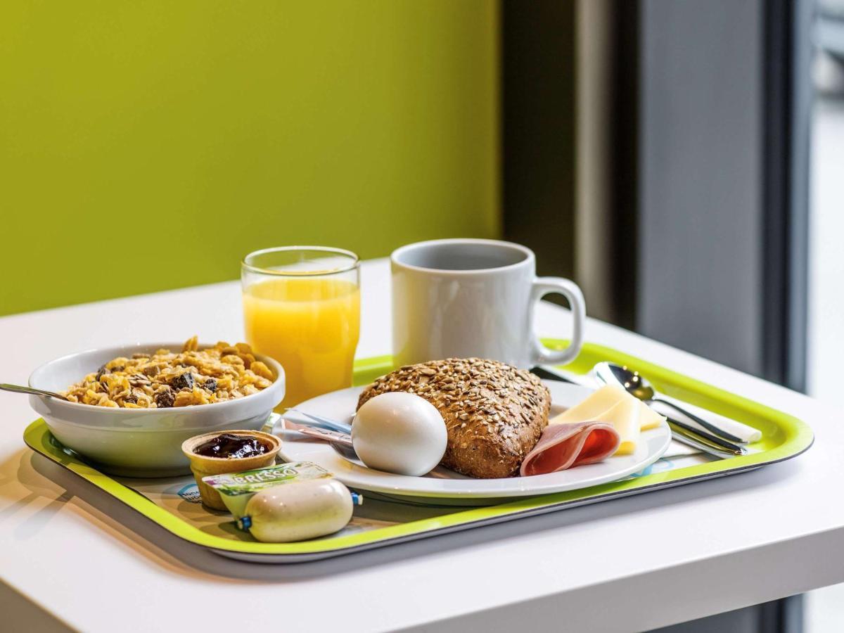 ibis budget L'Isle Adam Bagian luar foto